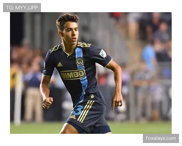 世界杯新星闪耀：年轻天才稳健表现引全球瞩目