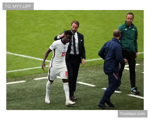 萨卡强强对话表现与数据反差解析