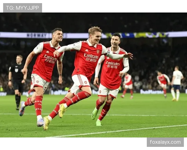 阿森纳年轻阵容经验短板凸显，对争冠形势产生影响